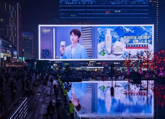 Outdoor Full Color Advertising Lease LED Display 256*128mm Module 6500cd/Sqm Helderheid
