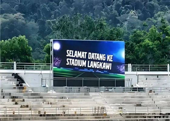 Hoge helderheid 8000nits LED-bord met Novastar-besturingssysteem en IP65-bescherming voor buitenreclame