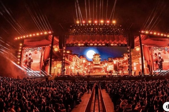 P4 Outdoor Full Color Haning Led Screen Standaard Giet aluminium kast