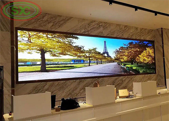 Gekromd scherm SMD1515 Indoor Stage Aanpasbaar Wifi Front Onderhoud Ultra High Definition Small Pitch P2.5 LED Scherm