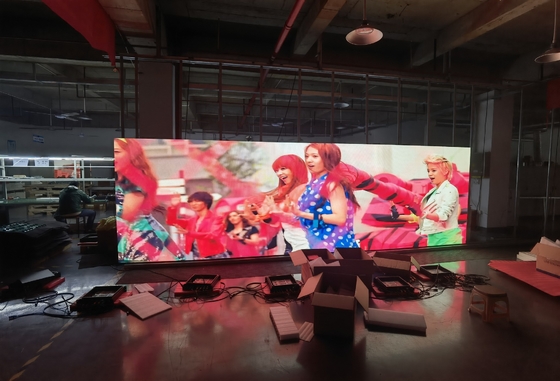 Verhuur RGB LED Billboard P5 Outdoor HD Nova System Hoog licht/resolutie