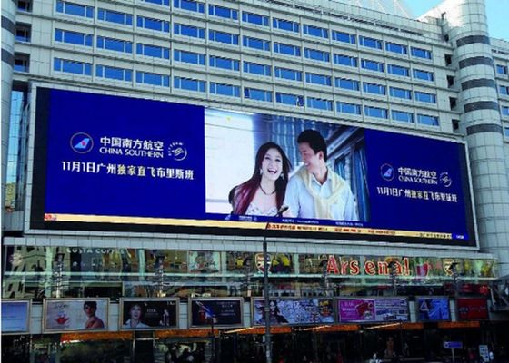 P10 Buiten LED Display Scherm 10mm Pixelafstand IP65 Waterdicht