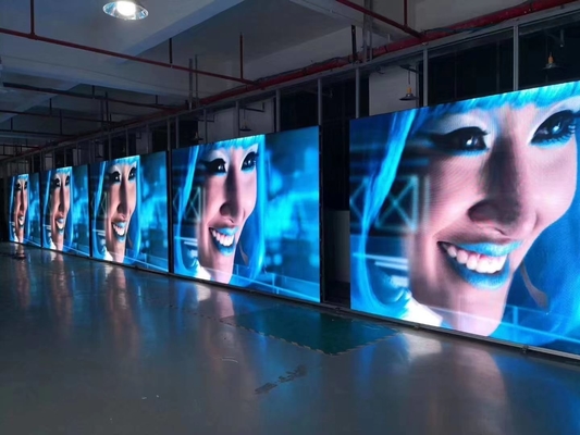 Full Color Sport Screen LED Display P10 Voetbalstadion IP65 Groot scherm Ultra HD ijzeren kast