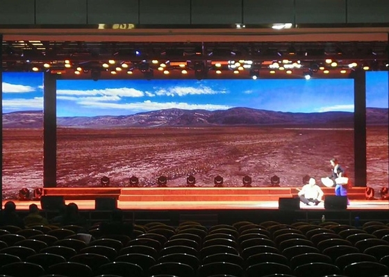 Gekromd scherm SMD1515 Indoor Stage Aanpasbaar Wifi Front Onderhoud Ultra High Definition Small Pitch P2.5 LED Scherm