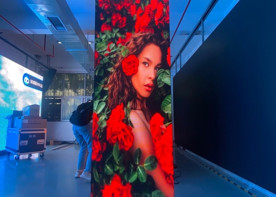 Fixed Stage Indoor Full Color HD 4K P3 Die-Cast Aluminium LED Display Pixel Dichtheid 62500/sqm