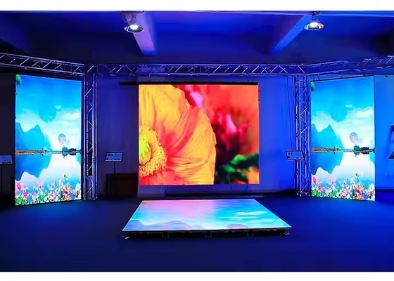 Buiten LED-schermverhuur P4.81 gebogen scherm SMD 2727 voor fase 3840HZ