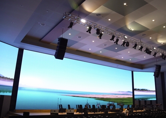 P10 Stadionperimeter Full Color LED Display 3000Hz 1R1G1B 320x160mm