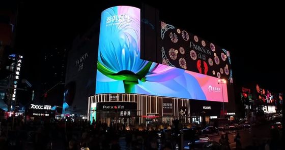 Langdurige 1000 uur levensduur Buiten Full Color LED Display met 5500 Helderheid en IP65 Waterdicht