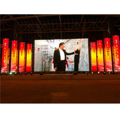 Indoor Full Color LED Display voor Reclame, Podiumoptredens en Meer High Definition SMD P4 Tri-Color LED Display