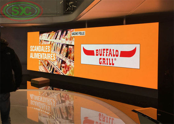 Indoor full color LED-scherm met 3-in-1 SMD 2121 LED's die levendige beelden en prestaties leveren in diverse binnenomgevingen