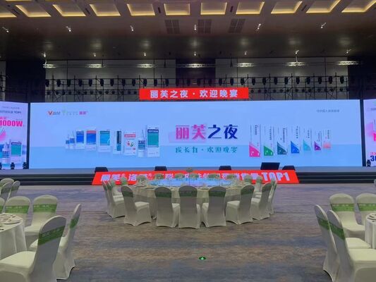 LED-schermen voor podia met RGB P3.9 pixel pitch en hoge pixeldichtheid, geschikt voor indoor huur-LED-displaytoepassingen