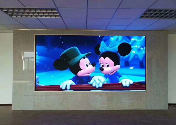 LED-lamp P3.91 LED-scherm binnen/buiten Wandgebouwd LED-scherm 3840hz vernieuwingsfrequentie