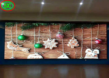 Kleine pixels Indoor Full Color LED Display P2.5 Advertentiebord 16 Bit Kleuren Indoor full color led display