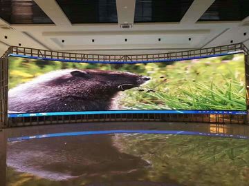 256*128mm Indoor Full Color LED Display Screen Veiligheidsprestatiestructuur