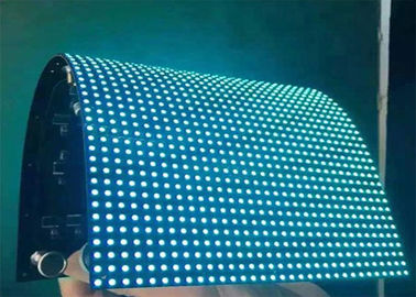 LED-zacht scherm Flexibel scherm kan worden gebogen en geschikt voor verschillende vormen van scherm