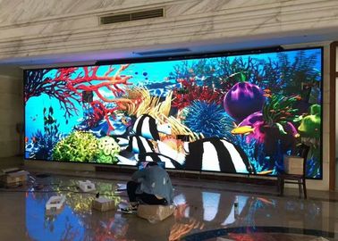 Vaste installatie binnen P5 LED-wand met een vernieuwingsfrequentie van 3840 Hz voor vergaderzalen