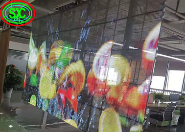 Doorzichtig LED-scherm binnenshuis P3.9-7.8 Full Color SMD Curved Led Video Wall Glass For Showcase