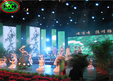 P6 Full Color Indoor Suspended LED Die-Cast Aluminium Screen Met Die-Cast Aluminium Housing