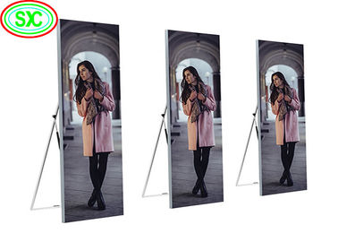 Full Color SMD Mirror binnen 1000cd/m2 P2.5 LED Video Poster Scherm 640x640mm