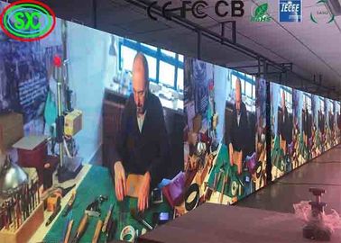 Waterdicht en vochtdicht, niet-stotterend P2 P2.5 volkleurig indoor LED-display