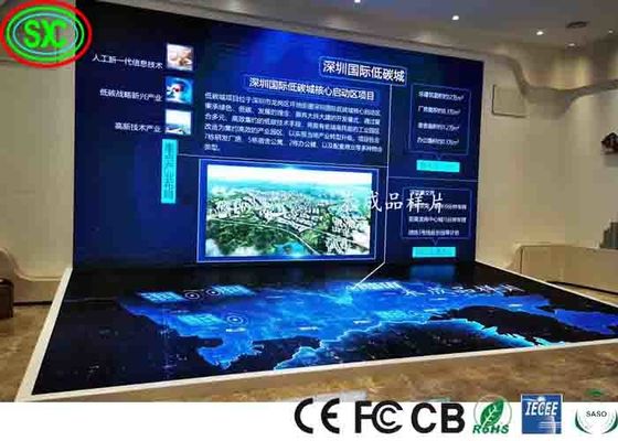 Waterdicht en niet-stotterend voorgeplaatst P2.5 64*64 Indoor Advertising LED Display