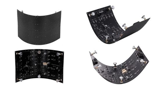 P4 Hoge resolutie Led Outdoor 3D Advertising Screen, Led Signage Board 320mm*160mm Module