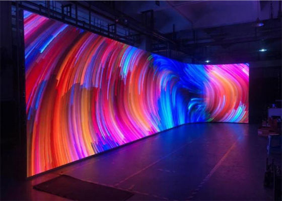 P6 Full Color Indoor Suspended LED Die-Cast Aluminium Screen Met Die-Cast Aluminium Housing