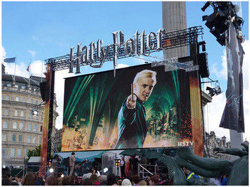 P2.5 Ultra-Dun COB LED Scherm Waterdichte Verhuur LED Videowand 640*640MM Afmeting