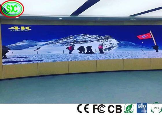 Advertentie LED-scherm P4 Full Color Smd Outdoor Flexible Led Display Screen