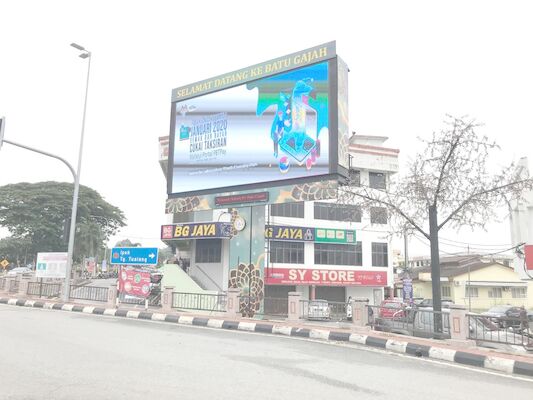 P8 SMD3535 Buiten waterdicht Advertentie Led-schermen Slimme videowandpanelen Hoge vernieuwingstijd