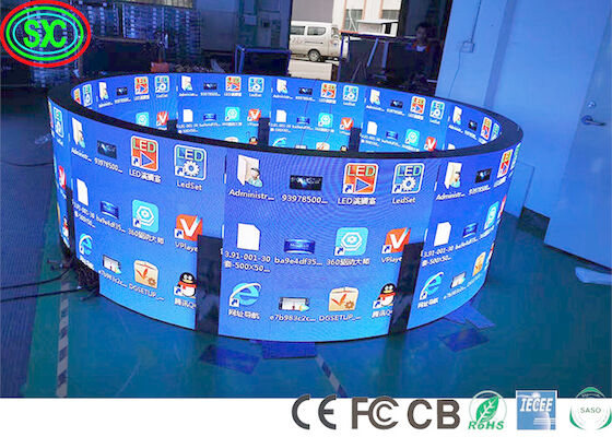 P2 P4 SMD2121 1000nits Gekrompen Flexibel Led Display 1R1G1B Volkleurig Led Display