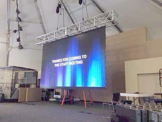 Indoor SMD2121 P5 Full Color Stage LED Die-Casting Aluminium Screen Stalen doos Event LED Screen