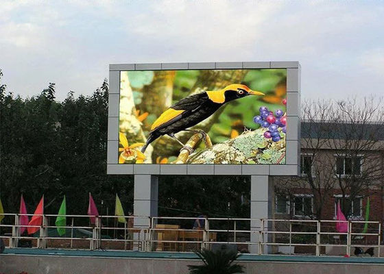 P6 Outdoor Full Color Waterproof LED Display Scherm 6mm Pixel 5000cd/m2 Helderheid