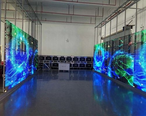 62500 punten/m2 Puntdichtheid Full Color Transparent LED-scherm voor hoge helderheid buiten venster reclame