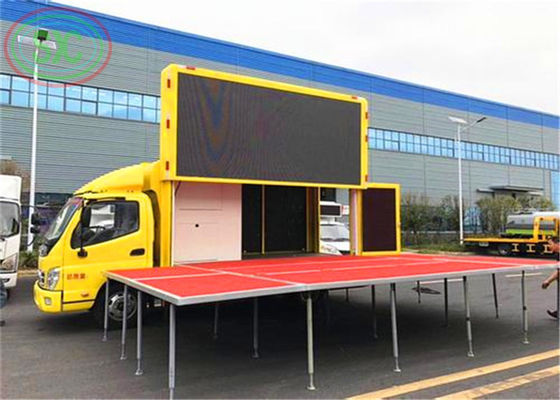 SMD 2121 buitentrailer LED-scherm met drie zijden LED-scherm voor bewegende reclame