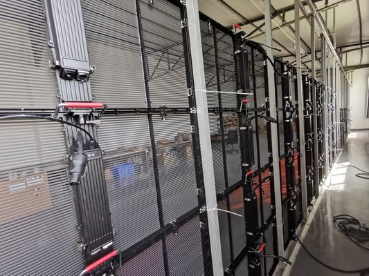 Winkelcentrum Mode Volle kleur P3.91-7.82 Doorzichtig LED-scherm Glas gordijnmuur