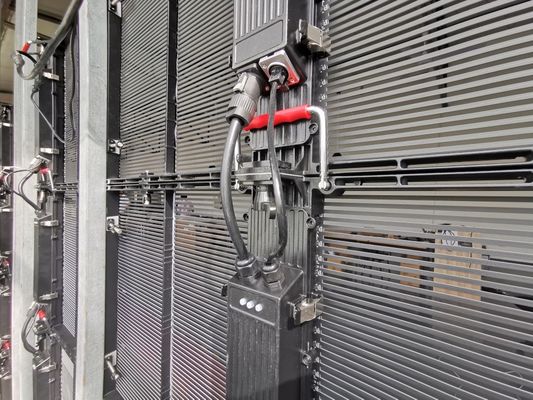 Winkelcentrum Mode Volle kleur P3.91-7.82 Doorzichtig LED-scherm Glas gordijnmuur