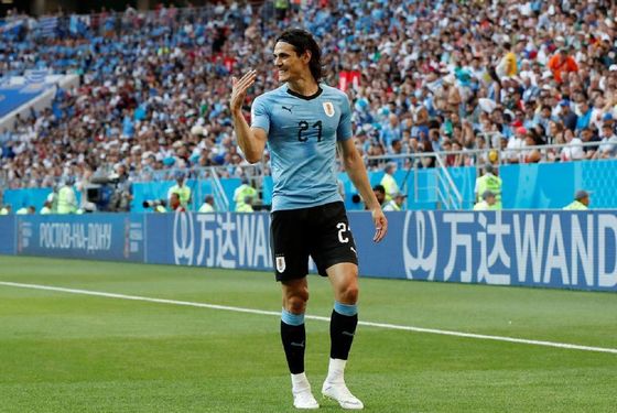 P10 het Volledige Stadion die van het de Voetbalspel van de Kleuren Hoge Definitie Geleide Reclameaanplakborden adverteren