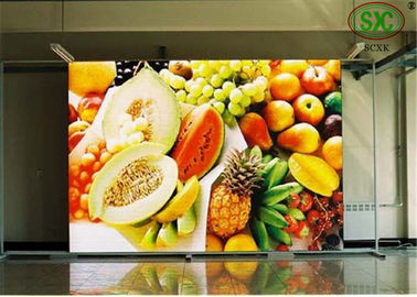 Verhuur van gebogen scherm/vaste indoor full-color LED-scherm met kleine toonhoogte 640mm*640mm P2.5 ultra helder