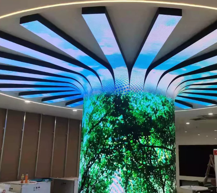 Soft HD P4 Indoor LED Module IP43 3840Hz Resolutie 1200Cd/M2 Helderheid volkleurig indoor led display
