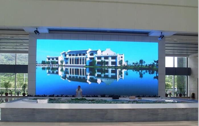 Full Color Indoor Video Wall-scherm P4 High Definition High Pixel 2x3m LED-video
