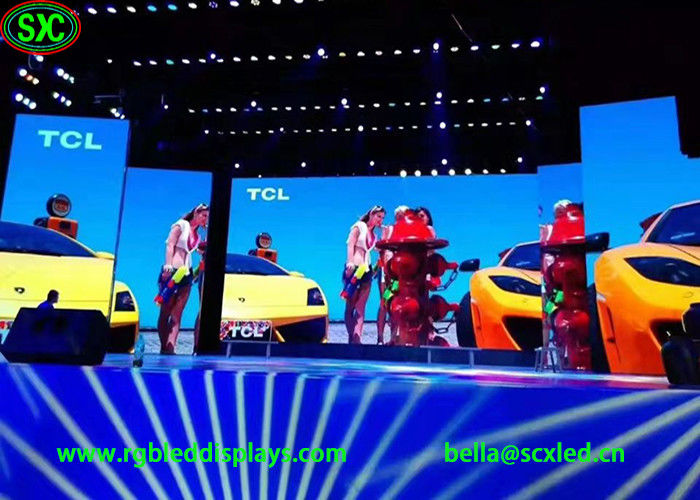 Ultra HD Kleine toonhoogte Grote flexibele mozaïekvrije P2.5 buiten-LED-scherm, LED-advertentieborden