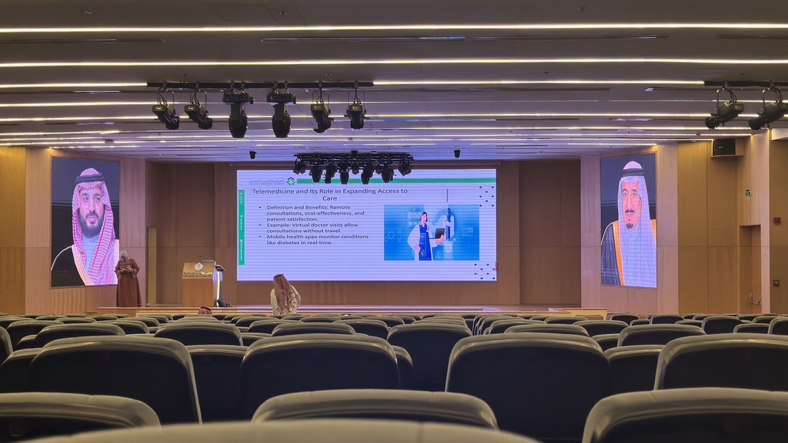 HD Indoor LED videomuurscherm P2.6mm podiumscherm weergavepaneel 500x500mm