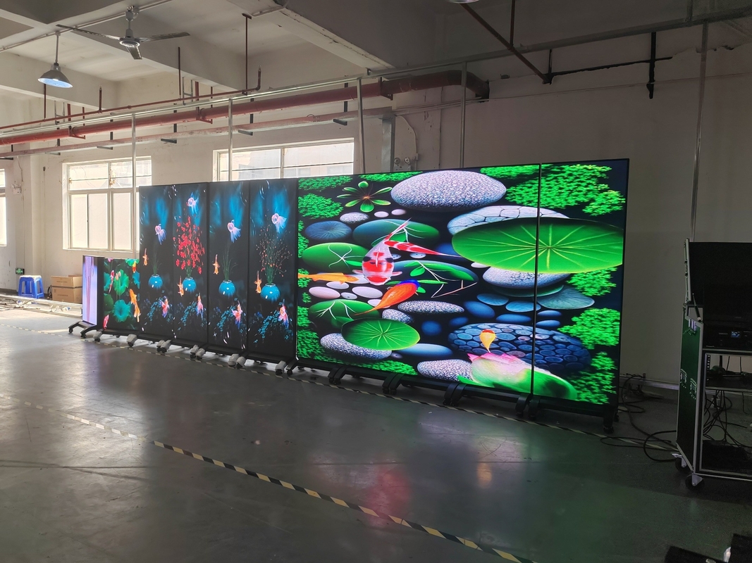 Indoor P1.8P2 P2.5 P3 P4 Flexibel LED-module gebogen cilinder ultradunne flexibele cirkelvormige LED-display voor gebruik in cilinderkolom