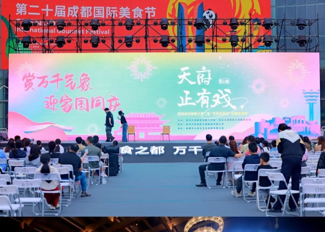 Verhuur Buiten Full Color Waterproof LED Display P10 Advertentie Scherm Hoogwaardige 1/4 Scan Mode