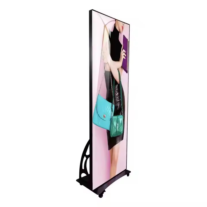 Indoor P2.5 full color Mirror Led display Draadloos USB 4G WiFi Smart Control Poster