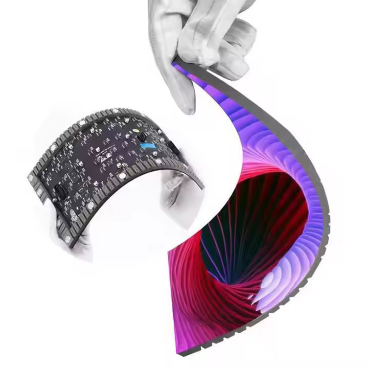 P4 Curving LED Video Screen Curtain Flexible Led Display Module volkleur