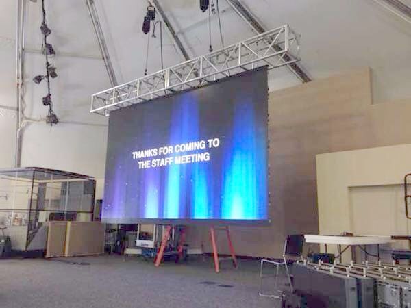 Indoor SMD2121 P5 Full Color Stage LED Die-Casting Aluminium Screen Stalen doos Event LED Screen