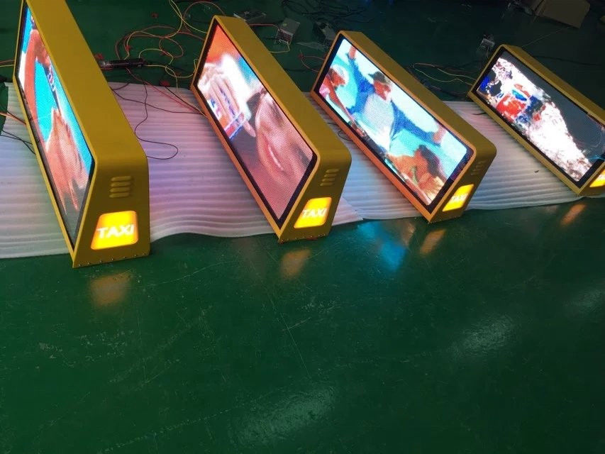 Configuraties 1R1G1B Car LED Screen Board 192*64dot voor reclame en marketing voor auto's
