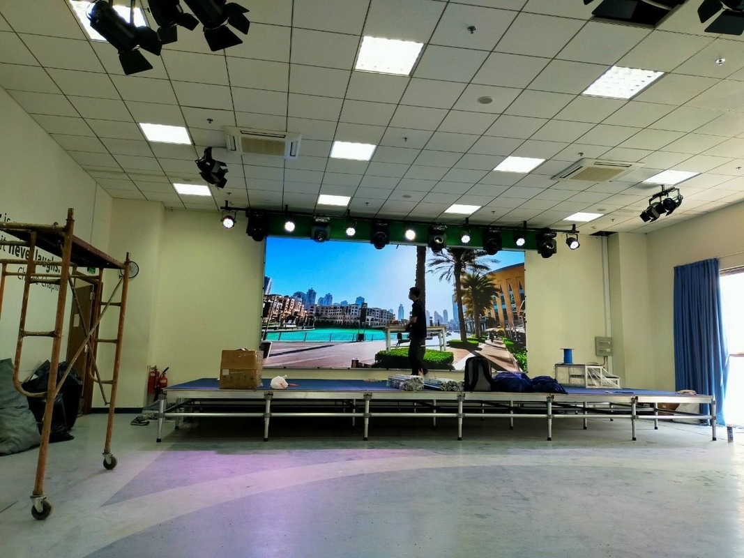 Goed thermisch ontwerp Uitstekende warmteafvoer Indoor Full Color LED Display 192x192Pixel SMD RGB P3